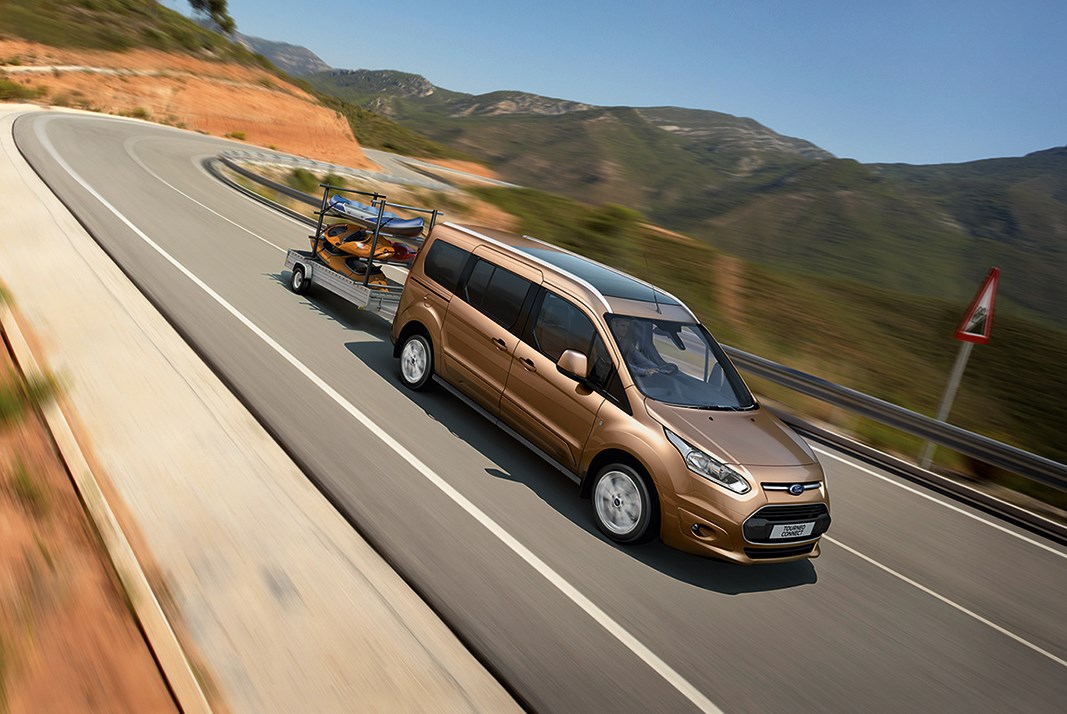 Ford Grand Tourneo connect 2013